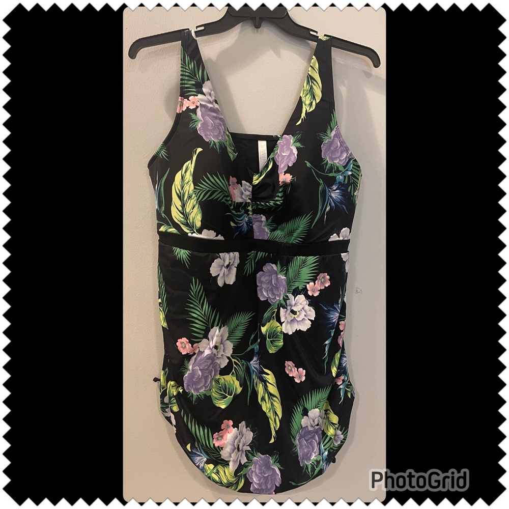 Lane Bryant Swim byCacique Swimsuit 1 piece 24 NWOT